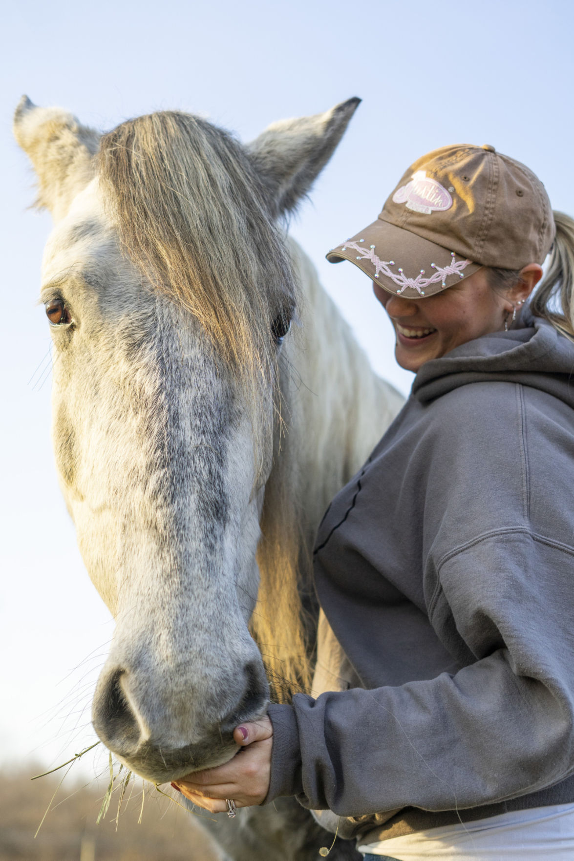 Helping hooves